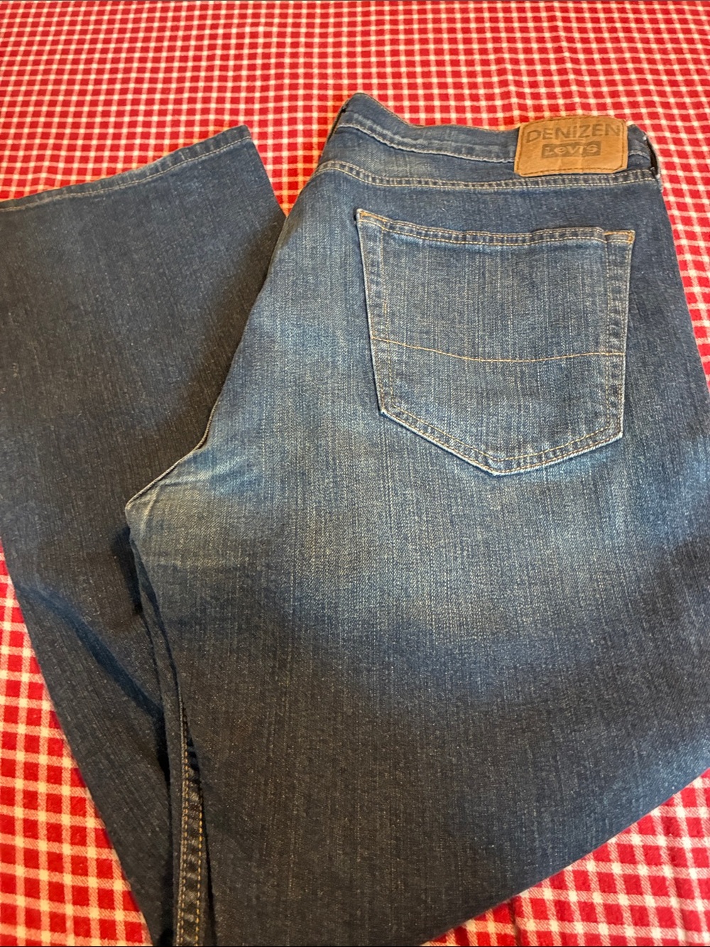 Denizen from Levi's Men's Dark Blue Straight Jeans